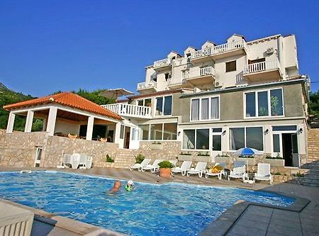 Ferienwohnung Pansion Arte Zvrko Zvekovica Exterior foto